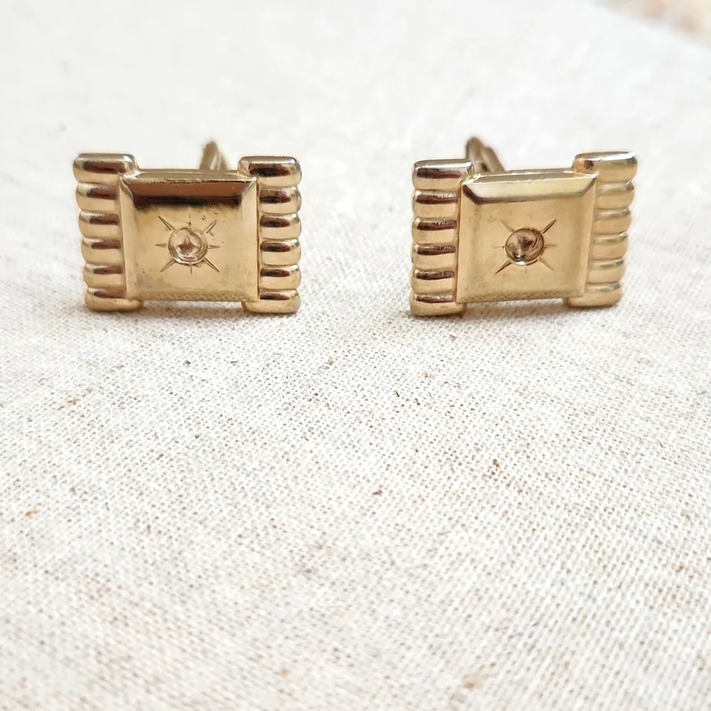Men's Vintage Gold Tone Cuff Links - Picture 1 of 3